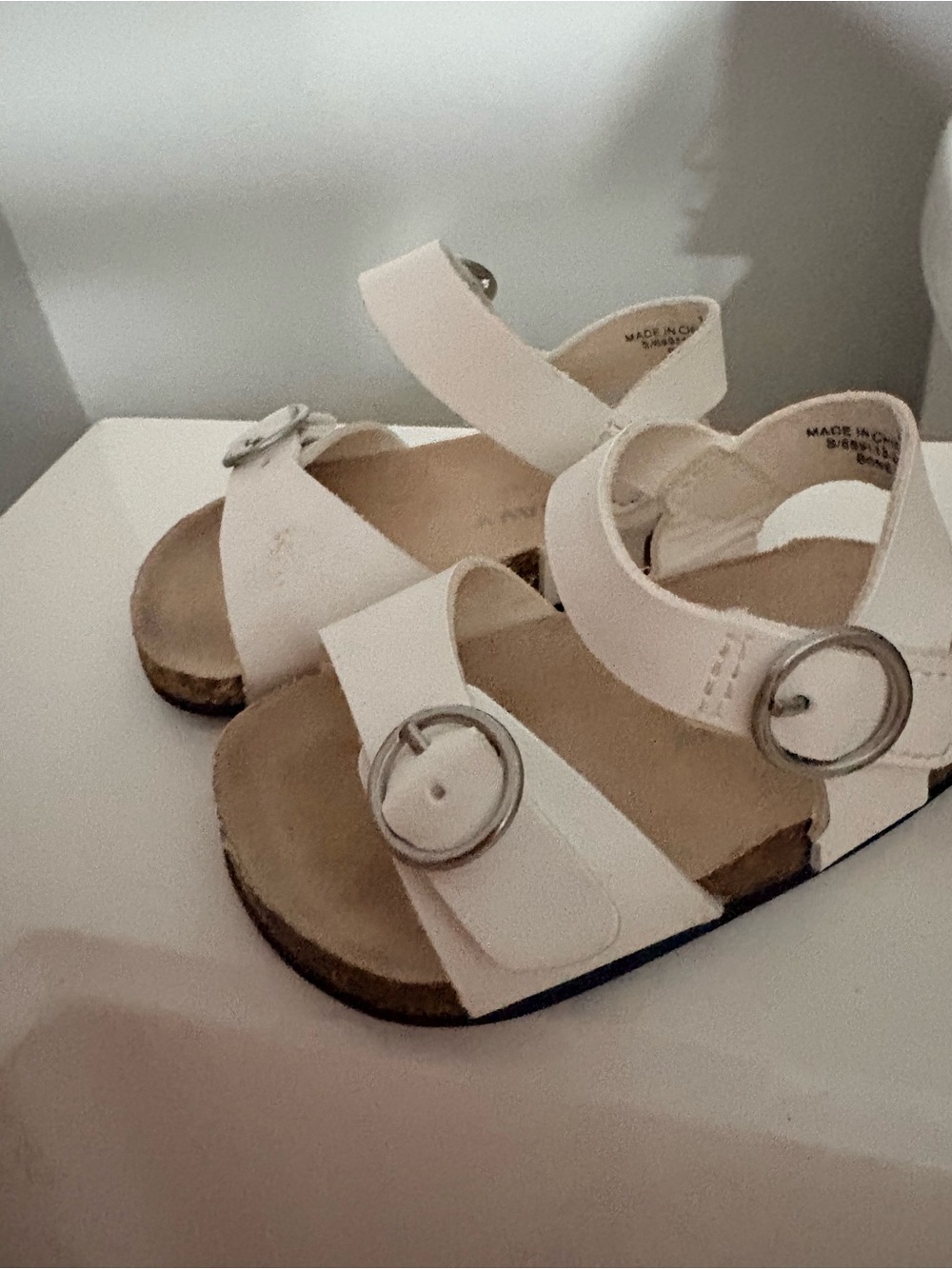 Old Navy White Buckle Strap Kids Sandals